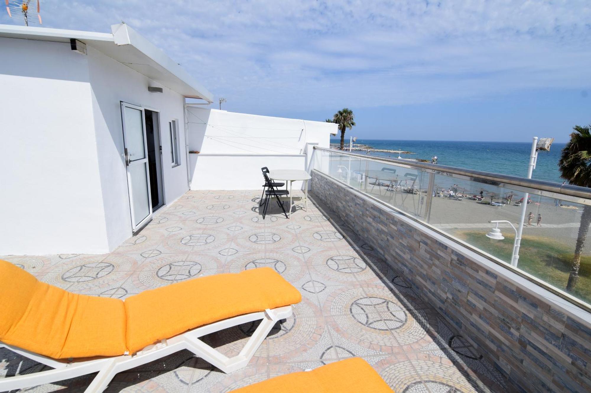 Letmalaga Cremades Seaside * Malaga
